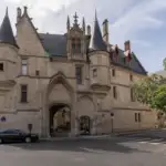Bibliothèque Forney (Hôtel de Sens)