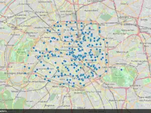 Carte géographique de Paris montrant de nombreux points bleus indiquant les bornes wifi.